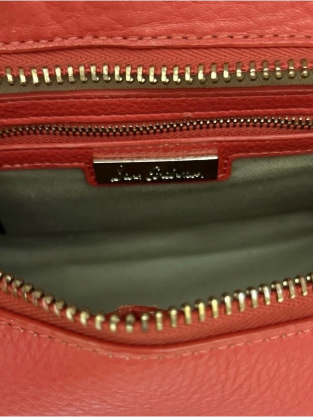 Red Leather Sam Edelman Crsbdy Retro Sleek Clueless 90’s 8.5”W x 7.5”H x 3.5”D - Picture 9 of 16